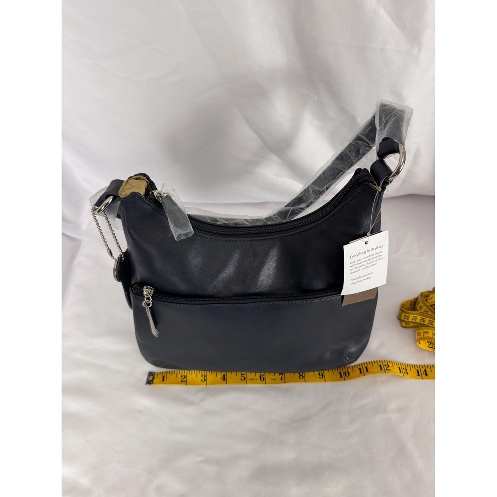Giani Bernini Black Shoulder Bag - Picture 7 of 10